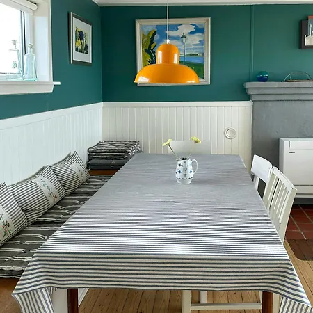 Semesterbostad House From 1949 With Views Of Lighthouses And Sea