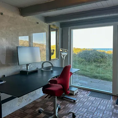 House From 1949 With Views Of Lighthouses And Sea *